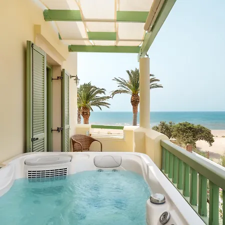 Hotel Finikas