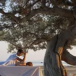 Finikas Hotel