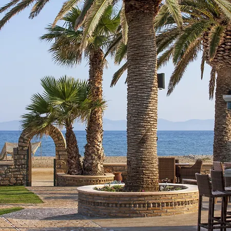 Hotel Finikas