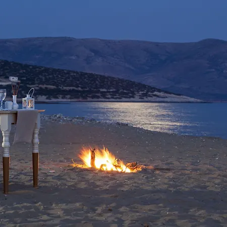 φοίνικας 4*