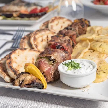 Ξενοδοχείο φοίνικας 4*