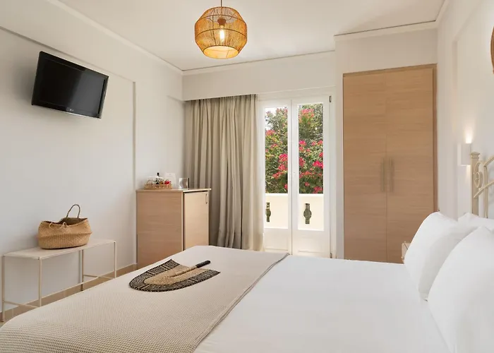 Finikas Plage d'Aliko